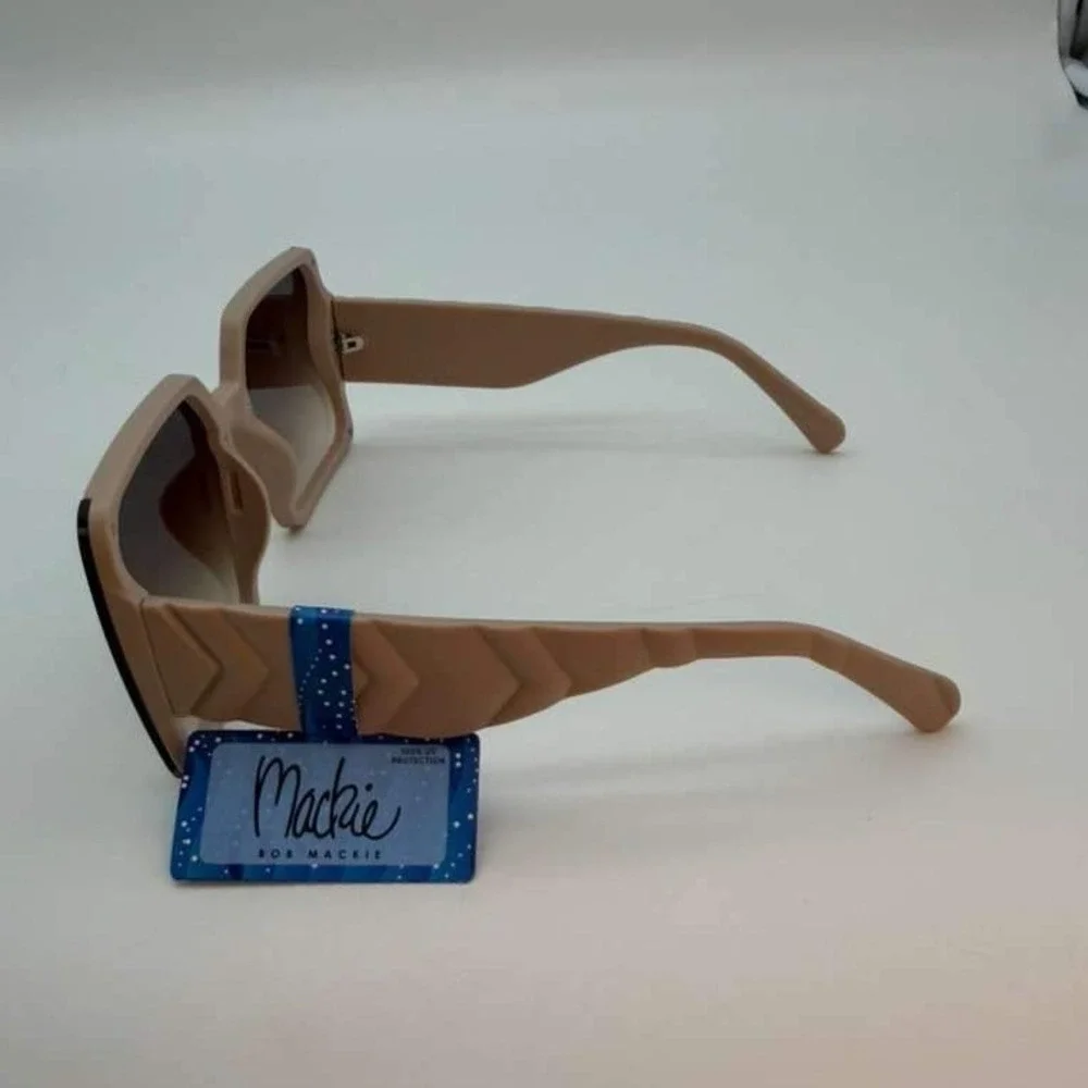 Mackie by Bob Mackie OversizedSquare Sunglasses Beige Gradient Lens UVProtection